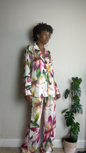 Load image into Gallery viewer, Floral Luxe Satin Pant Set