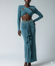 Load image into Gallery viewer, Queen of the Crop Skirt Set
