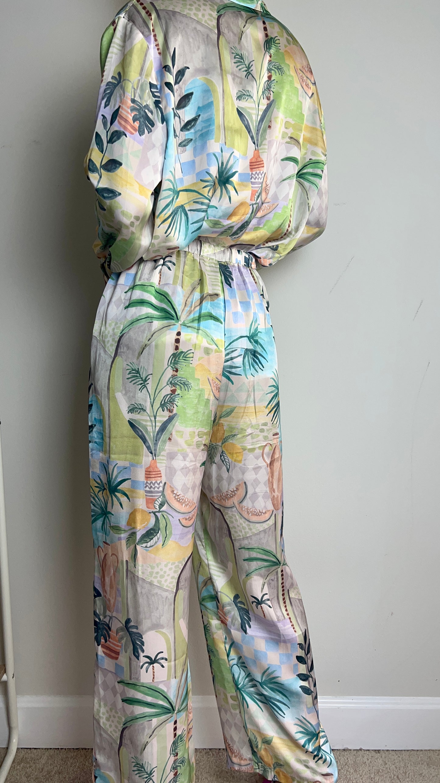 Palm Springs Tropical Print Satin Pant Set