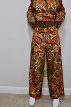 Load image into Gallery viewer, Everything&#39;s Golden Paisley Print Satin Pants

