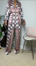 Load image into Gallery viewer, Geo Scarf Print Pant Set
