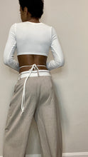 Load image into Gallery viewer, Ribbed Diamond Cutout Top
