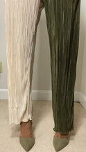 Load image into Gallery viewer, Down the Middle Plisse Pant Set
