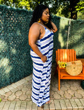 Load image into Gallery viewer, Alzenia Maxi Dress
