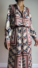Load image into Gallery viewer, Geo Scarf Print Pant Set
