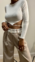 Load image into Gallery viewer, Ribbed Diamond Cutout Top

