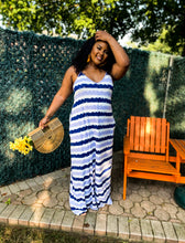 Load image into Gallery viewer, Alzenia Maxi Dress
