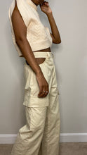 Load image into Gallery viewer, Crescent Cropped Sweater Vest
